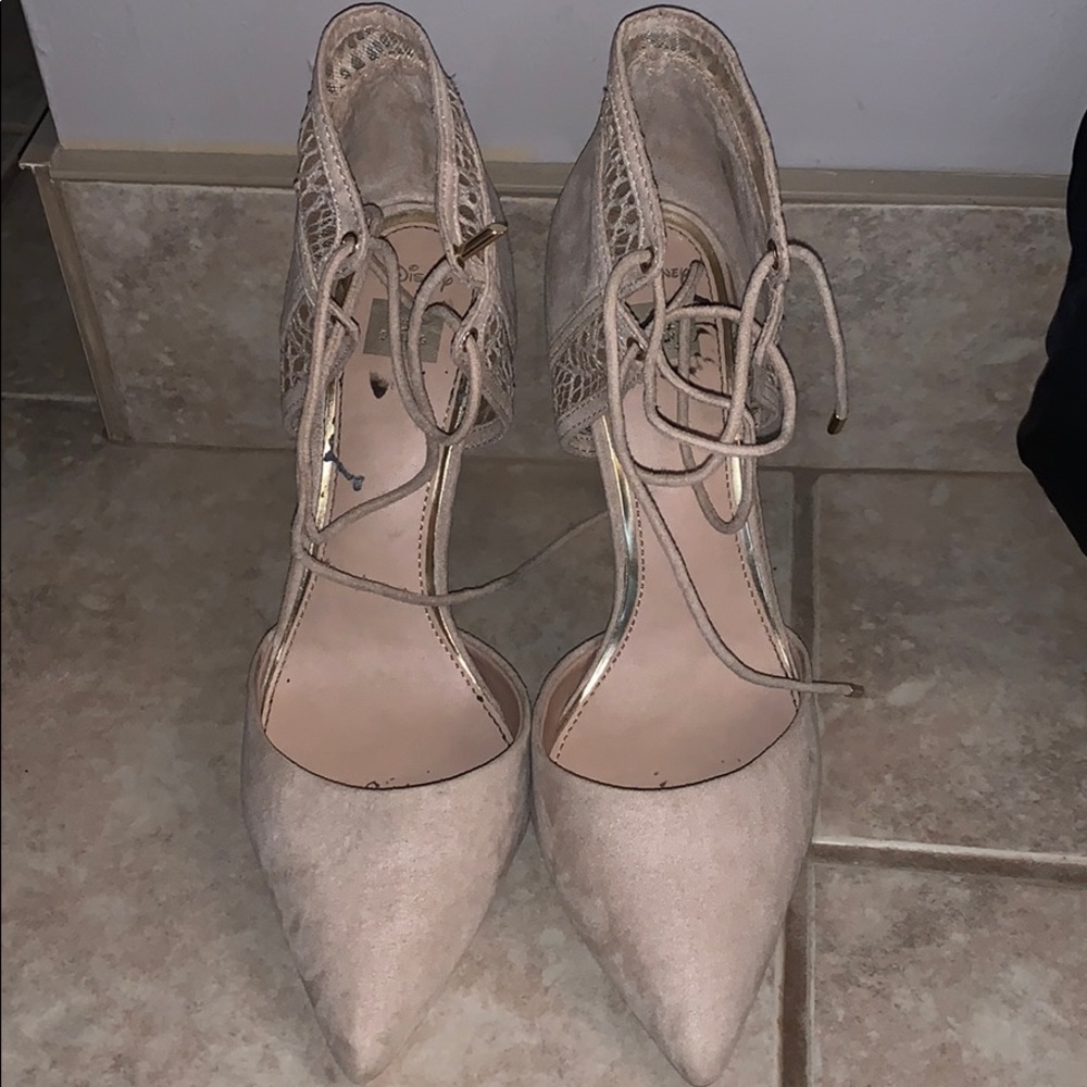 Call it spring heels - Picture 2 of 3